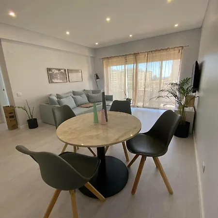 Bright Light Apartment Portimao